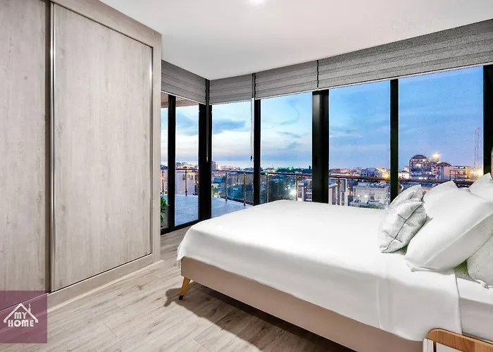 Luxury Full Sea & Mountain View Penthouses *